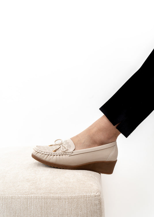 Mocassins confort à talon compensé femme