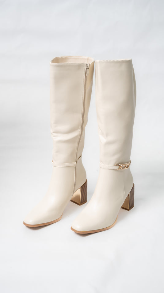 Bottes à talon avec bout doré