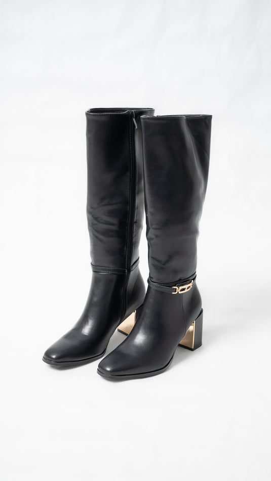 Bottes à talon avec bout doré