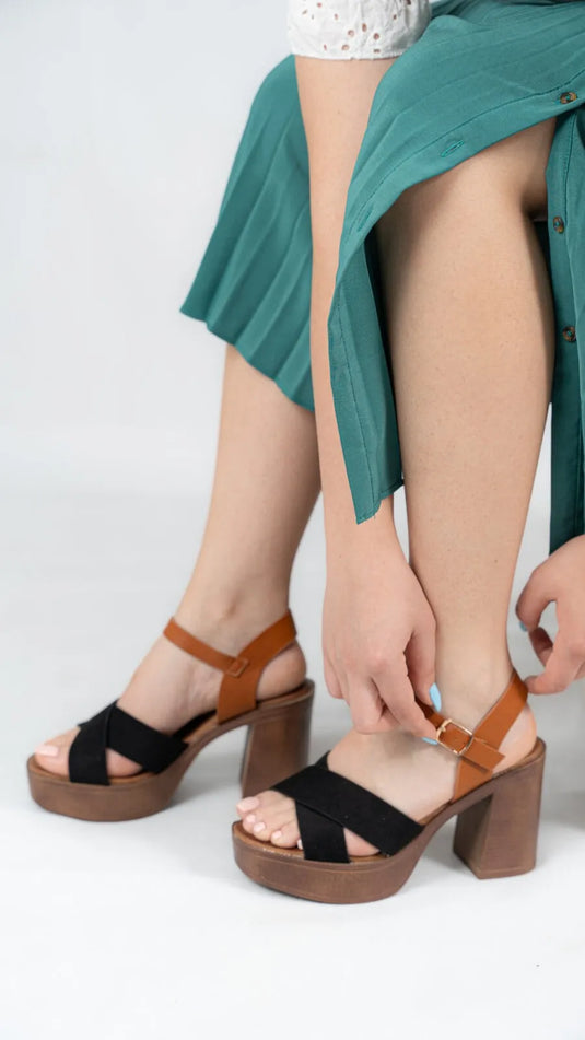 Sandales à talons avec plateforme