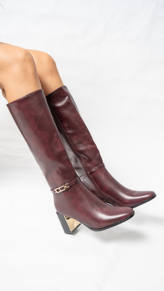 Bottes à talon avec bout doré