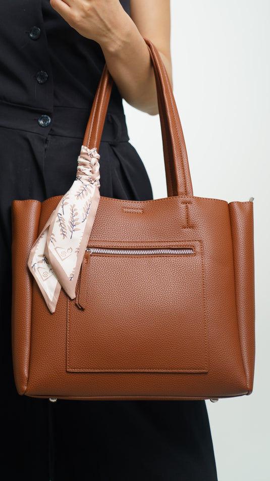 Sac à main avec foulard